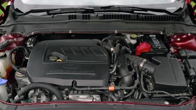 2014 Ford Fusion engine bay