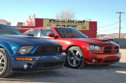 Shelby GT500 and Charger SRT8 at the Roadkill Café