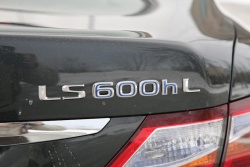 2010 Lexus LS600h L