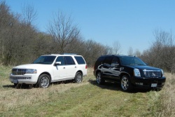 Lincoln Navigator (left) and Cadillac Escalade