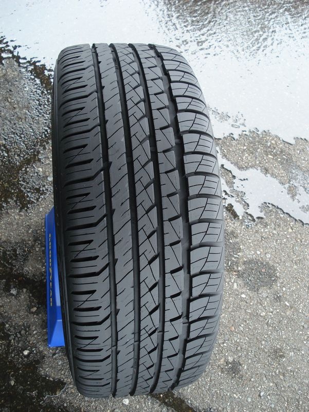 Goodyear F1 Ultra High Performance all-season tire