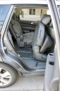 2014 Nissan Pathfinder Hybrid 2nd row with seat forward