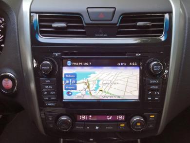 2014 Nissan Altima 2.5 SV navigation