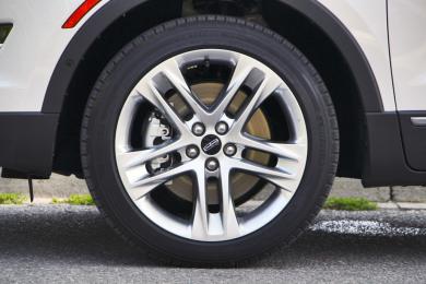 2015 Lincoln MKC 2.3L AWD wheel