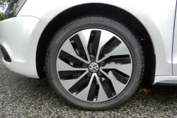 2014 Volkswagen Jetta Hybrid Highline wheel