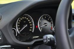 2015 BMW X4 xDrive35i gauges