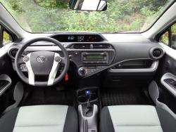 2014 Toyota Prius c dashboard