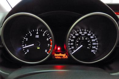 2015 Mazda5 gauges