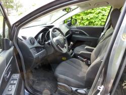2015 Mazda5 front seats