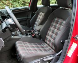 2015 Volkswagen GTI front seats