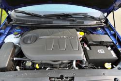 2015 Chrysler 200 S engine bay