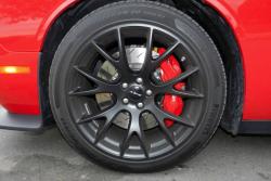 2015 Dodge Challenger Hellcat SRT wheel
