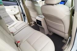 2015 Nissan Murano Platinum rear seats