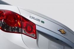 2014-Chevrolet-Cruze-TD-003-medium