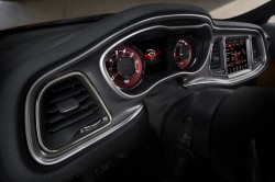 2015 Dodge Challenger SRT Hellcat start-up screen