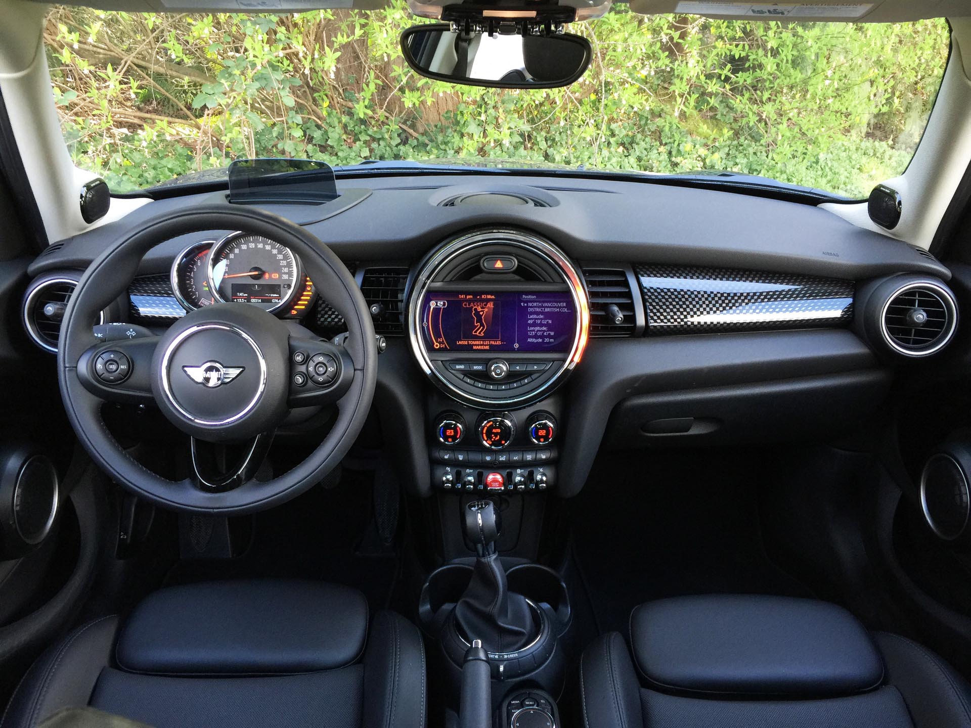 2015 Mini Cooper S Five Door - Autos.ca